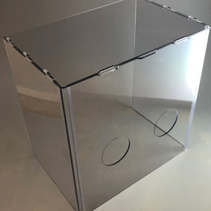 Plastec Intubation Box